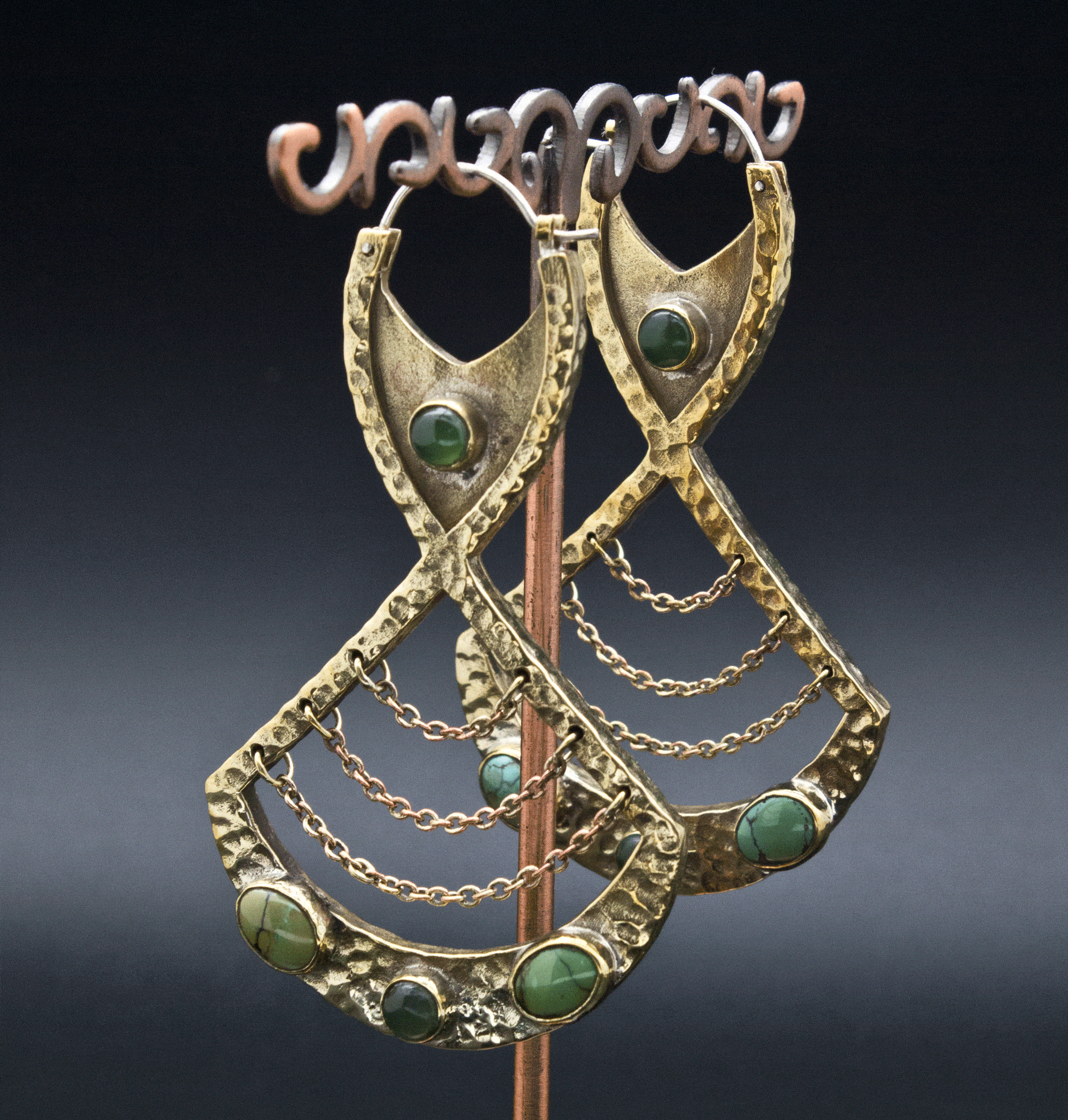 4g Fossilized Mammoth Ivory Carved Septum Spike – Oracle Body Jewelry